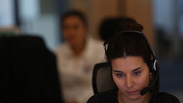 TÜİK'e göre iş arayan 630 bin kadın 1 yıl içinde 'ev hanımı' oldu TÜİK'e göre iş arayan 630 bin kadın 1 yıl içinde 'ev hanımı' oldu