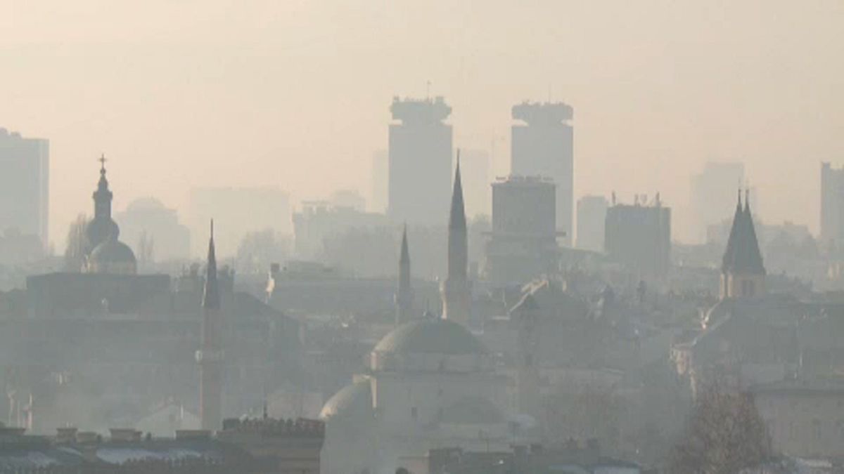 Luftverschmutzung: Dichter Smog hat Balkan-Städte fest im Griff