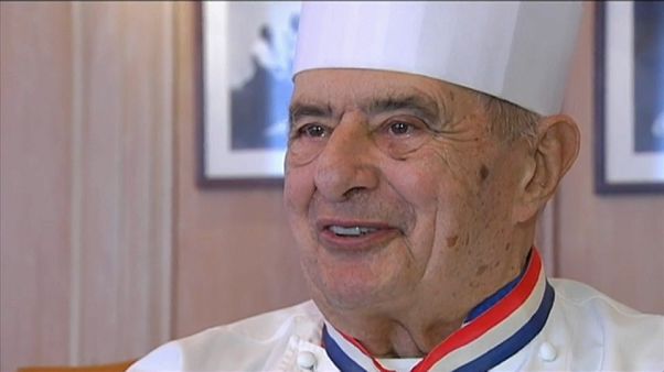 Le restaurant de Paul Bocuse perd sa troisième étoile au Michelin Le restaurant de Paul Bocuse perd sa troisième étoile au Michelin