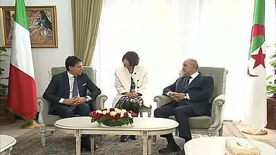 الرئيس الجزائري عبد المجيد تبون يستقبل رئيس الوزراء الإيطالي جوزيبي كونتي
