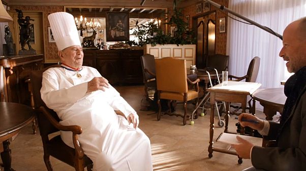 El restaurante de Paul Bocuse pierde la tercera estrella Michelín El restaurante de Paul Bocuse pierde la tercera estrella Michelín
