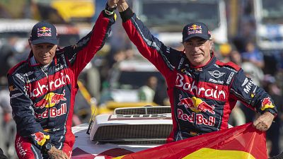 Carlos Sainz (57) zum dritten Mal Dakar-Sieger
