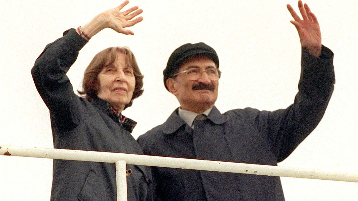 Eski Başbakan Bülent Ecevit ve eşi Rahşan Ecevit  (Arşiv) 