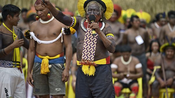 L'union sacrée des indigènes brésiliens contre le gouvernement Bolsonaro L'union sacrée des indigènes brésiliens contre le gouvernement Bolsonaro