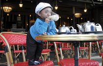 خاجيندرا ثابا ماغار، أصغر رجل في العالم