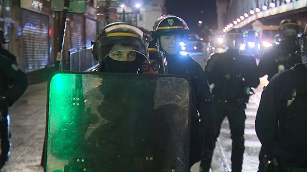 Violento rechazo a Emmanuel Macron Violento rechazo a Emmanuel Macron