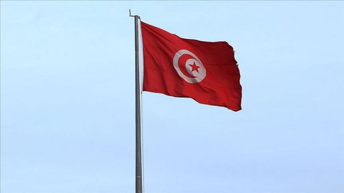 Tunus, geç davet edildiği gerekçesiyle Almanya'nın başkenti Berlin'de düzenlenecek Libya konulu uluslararası konferansa katılmayacağını duyurdu.