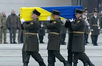 Flugzeugabschuss: Trauerfeier für elf ukrainische Opfer