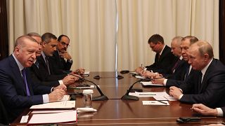 Türkiye Cumhurbaşkanı Recep Tayyip Erdoğan'ın Berlin'deki Libya Zirvesi kapsamında Putin'le bir araya geldi