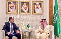 Επαφές του Κύπριου υπ. Εξωτερικών στη Σαουδική Αραβία