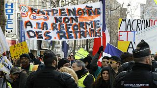 الإضراب ضد إصلاح نظام التقاعد في فرنسا