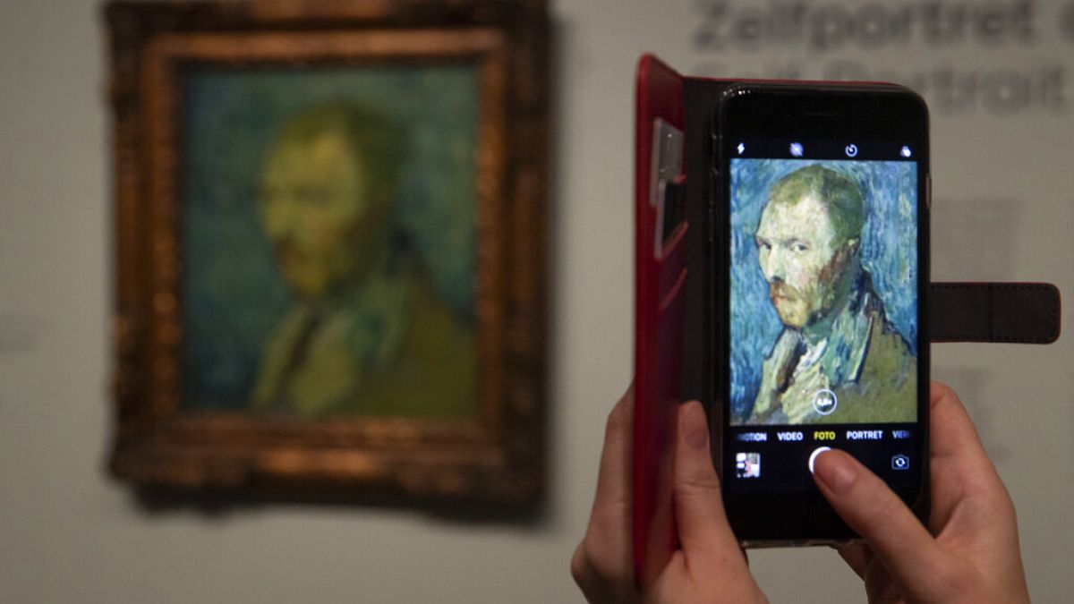 Van Gogh Müzesi yetkilileri, Vincent van Gogh'un otoportresinin Hollandalı ressam tarafından Fransa'da bir akıl hastanesindeyken yapıldığını ve orijinalliğini teyit etti