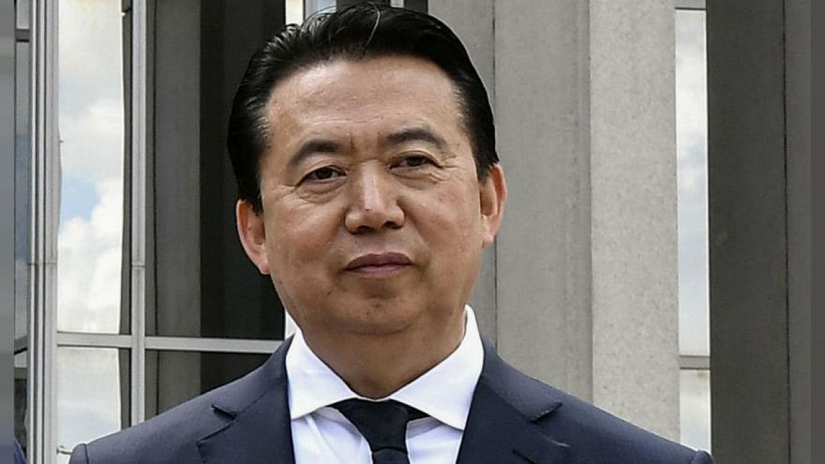 Eski Interpol Başkanı Mıng Hongvey rüşvet suçundan 13,5 yıla mahkum edildi