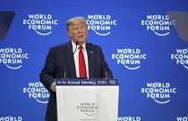 Greta Thunberg à Davos : Donald Trump fustige les "prédictions de l'Apocalypse"
