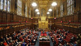 حق اقامت شهروندان اتحادیه اروپا در بریتانیا؛ مجلس اعیان با طرح جانسون مخالفت کرد