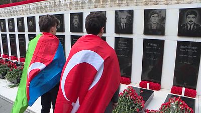 مردم جمهوری آذربایجان یاد قربانیان ژانویه سیاه را گرامی داشتند