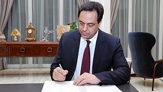 Lübnan'da Hassan Diyab başbakanlığında yeni hükümet kuruldu