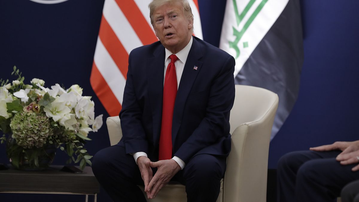 Donald Trump realiza una rueda de prensa en Davos