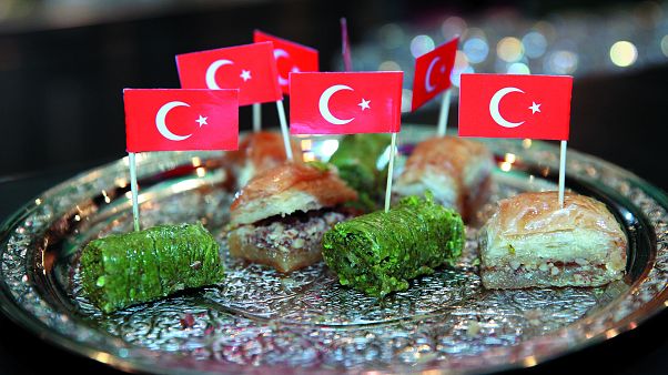 Davos'ta kurulan Türk Evi Davos'ta kurulan Türk Evi