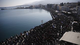 Yunanistan'daki Midilli, Sakız ve Sisam adalarında, kamu kurumları göçmen krizine dikkati çekmek amacıyla bir günlük greve gitti