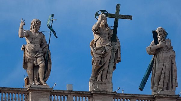 Therapie für pädophile Priester: Anspruch auf ein Leben in Würde? Therapie für pädophile Priester: Anspruch auf ein Leben in Würde?