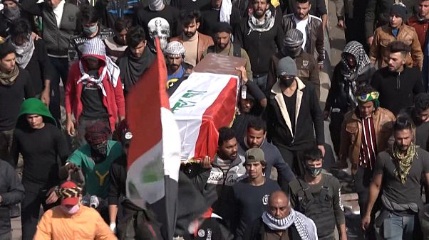 Irak: Regierungskritischer Demonstrant erschossen Irak: Regierungskritischer Demonstrant erschossen