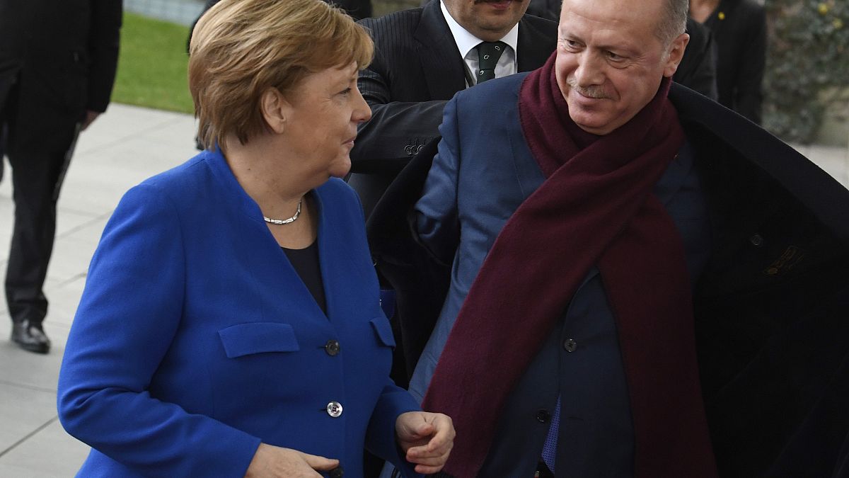 Merkel Türkiye'ye geliyor, ajandasında hangi konular var?