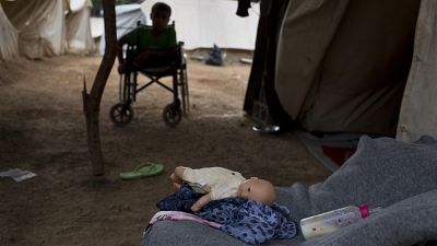 Χίος: Οι άθλιες συνθήκες διαβίωσης προσφύγων-μεταναστών στη ΒΙΑΛ