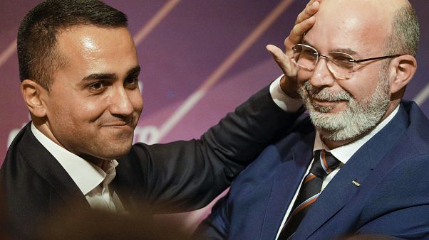 Luigi die Maio (l.) mit Interimsparteichef Vito Crimi (r.) Luigi die Maio (l.) mit Interimsparteichef Vito Crimi (r.)