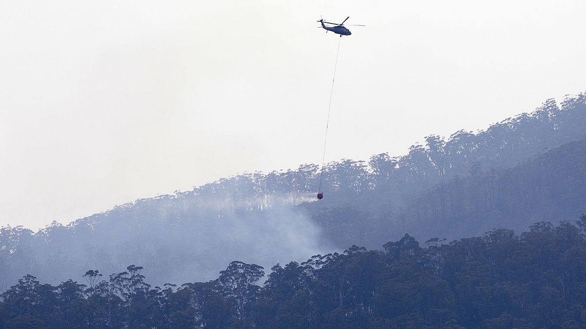 New South Wales (Australia): precipita un Hercules C-130 anti-incendio, tre vittime 