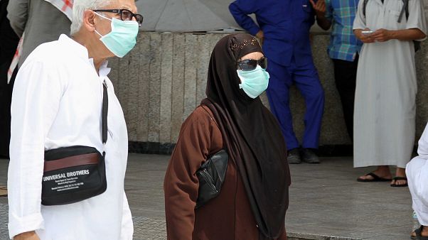 إصابة ممرضة هندية في السعودية بفيروس كورونا إصابة ممرضة هندية في السعودية بفيروس كورونا