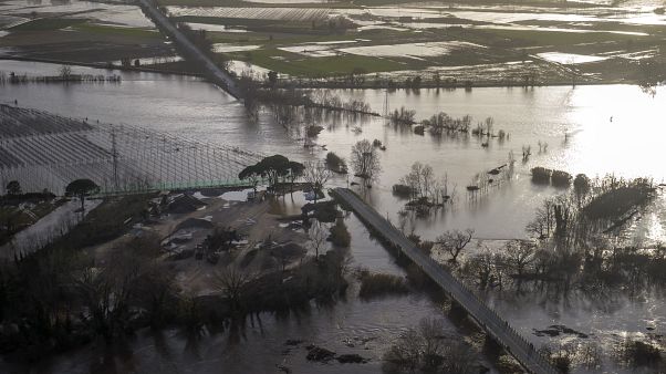 Ισπανία: 13 νεκροί από την "Γκλόρια" - Συνεδριάζει εκτάκτως το υπουργικό συμβούλιο Ισπανία: 13 νεκροί από την "Γκλόρια" - Συνεδριάζει εκτάκτως το υπουργικό συμβούλιο