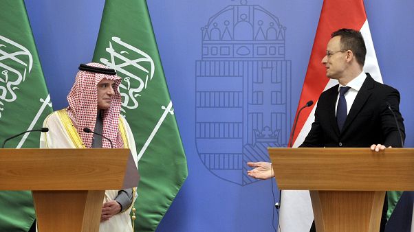 Szaúdi miniszter: nevetséges és alaptalan, hogy a koronaherceg hekkelte meg Jeff Bezos telefonját Szaúdi miniszter: nevetséges és alaptalan, hogy a koronaherceg hekkelte meg Jeff Bezos telefonját