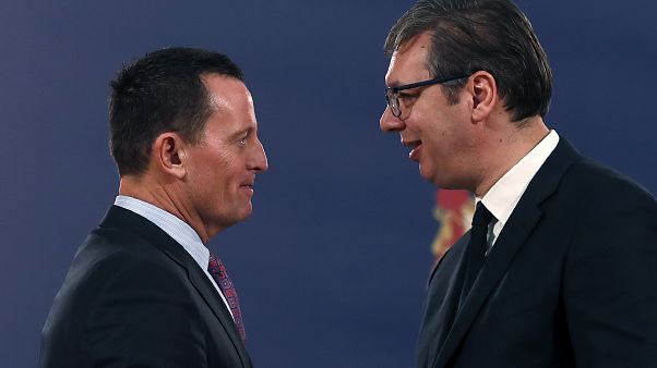 ABD özel temsilcisi Richard Grenell (solda), Sırbistan Cumhurbaşkanı Aleksandar Vucic ABD özel temsilcisi Richard Grenell (solda), Sırbistan Cumhurbaşkanı Aleksandar Vucic