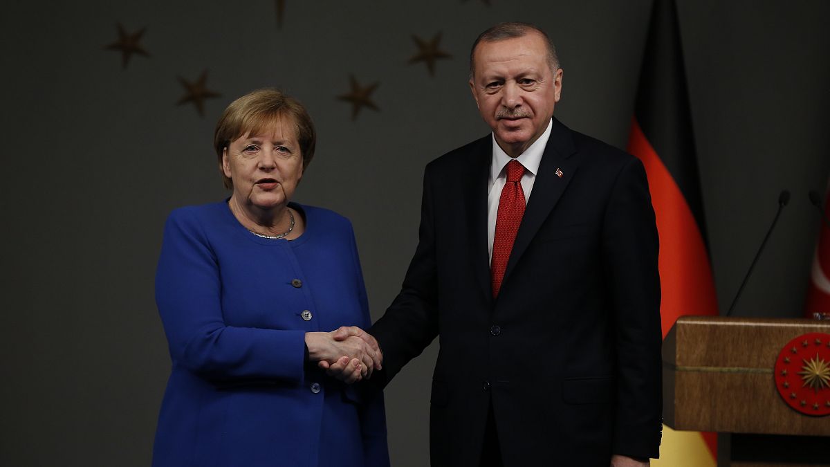 Angela Merkel et Recep Tayyip Erdogan s'entretiennent sur les dossiers de la Libye et de la Syrie