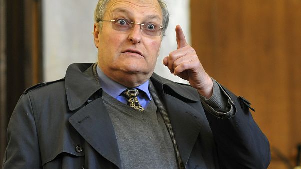 A 75 anni dall'Olocausto, il cacciatore di nazisti è ancora alla ricerca dei criminali di guerra A 75 anni dall'Olocausto, il cacciatore di nazisti è ancora alla ricerca dei criminali di guerra