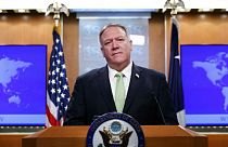 خشم پمپئو از سوالات خبرنگار: اصلا می‌دانی اوکراین کجای نقشه دنیا است؟