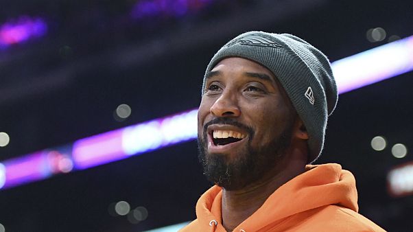 Antigo basquetebolista dos LA Lakers terá sido vítima de um aceidente de helicóptero Antigo basquetebolista dos LA Lakers terá sido vítima de um aceidente de helicóptero