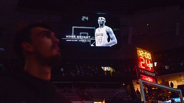 Kobe Bryant helikopter kazasında kızı ile birlikte hayatını kaybetti Kobe Bryant helikopter kazasında kızı ile birlikte hayatını kaybetti