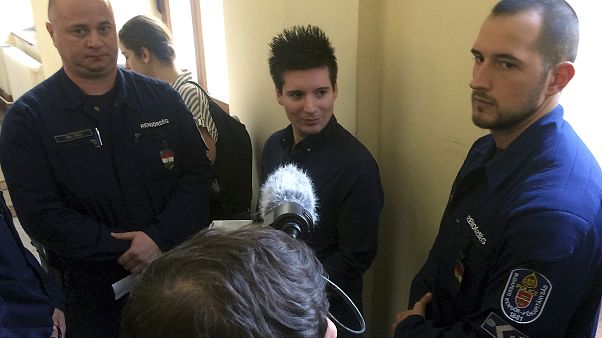 "Hacker" Rui Pinto vai apresentar queixa contra Portugal na UE "Hacker" Rui Pinto vai apresentar queixa contra Portugal na UE