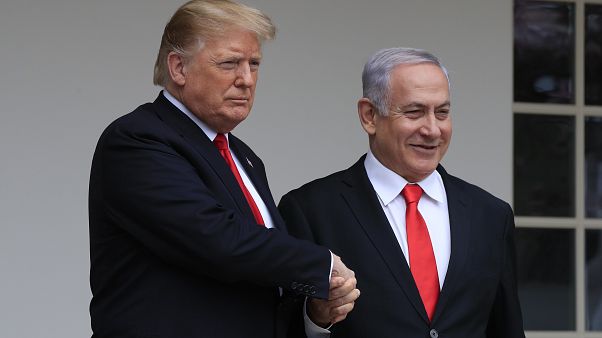 الرئيس الأمريكي دونالد ترامب ورئيس الوزراء الإسرائيلي بنيامين نتنياهو الرئيس الأمريكي دونالد ترامب ورئيس الوزراء الإسرائيلي بنيامين نتنياهو