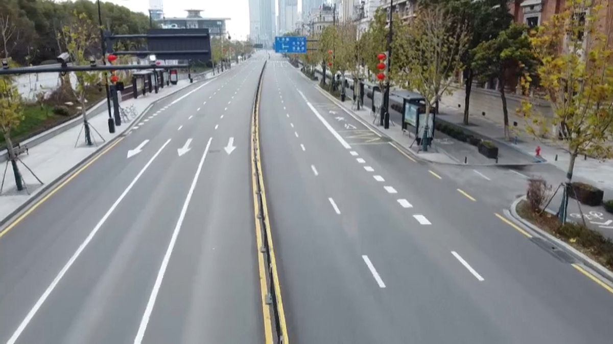 Les rues désertes de Wuhan ce mardi