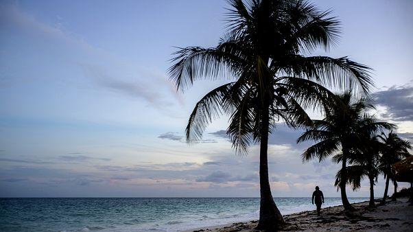 Airbnb Bahamalar'da Dorian Kasırgası'nın yaralarını saracak 5 gönüllü arıyor Airbnb Bahamalar'da Dorian Kasırgası'nın yaralarını saracak 5 gönüllü arıyor