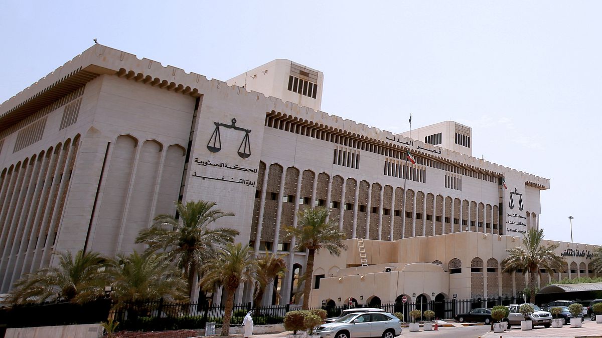 18-06-2017 المحكمة العليا في مدينة الكويت 