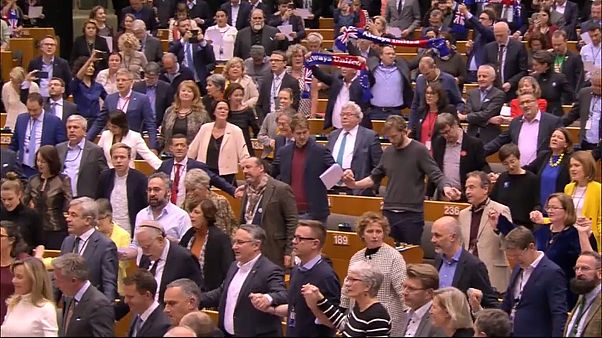 621 Ja-Stimmen: EU-Parlament sagt Großbritannien goodbye 621 Ja-Stimmen: EU-Parlament sagt Großbritannien goodbye