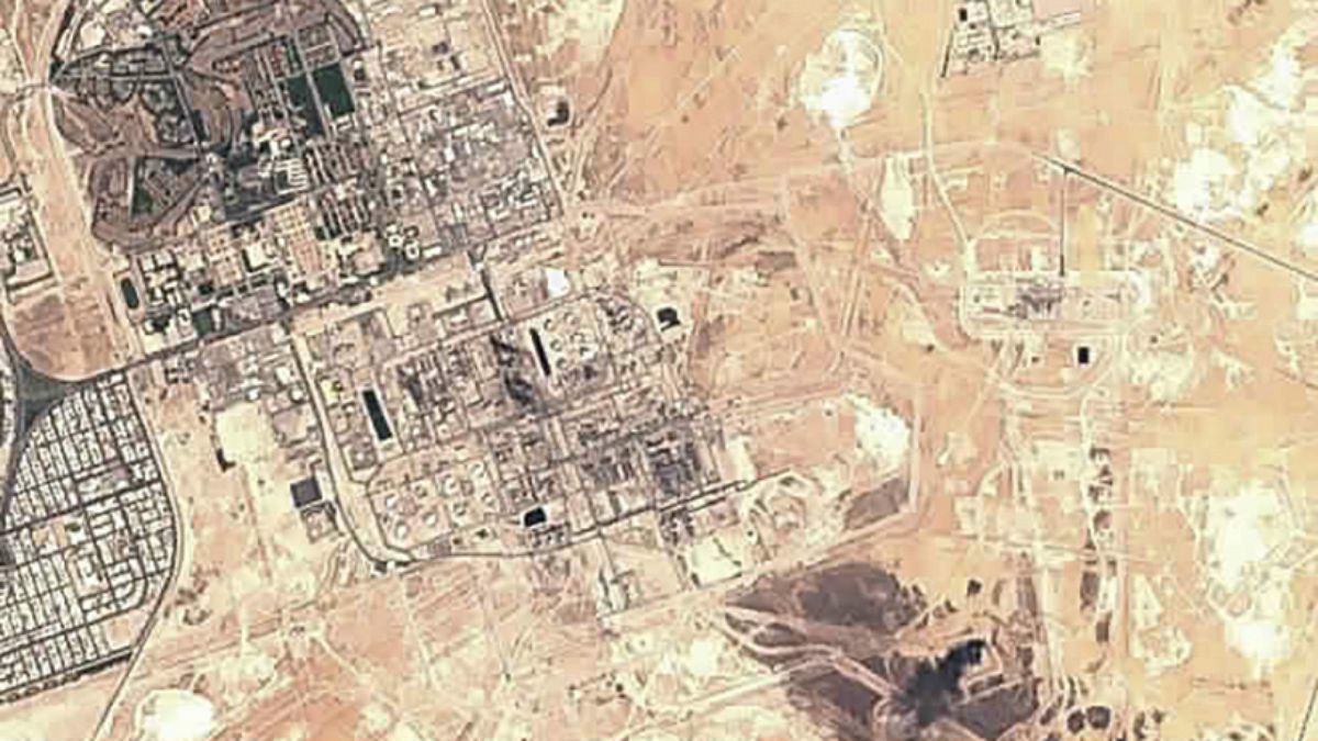 عکس ماهواره‌ای از  تاسیسات نفتی عربستان