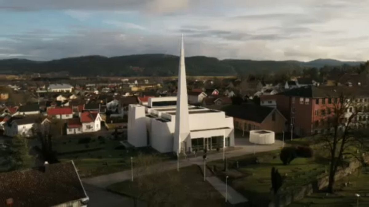 شاهد: أبشع كنيسة في النرويج 