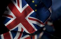 Birleşik Krallık ve Avrupa Birliği bayrakları