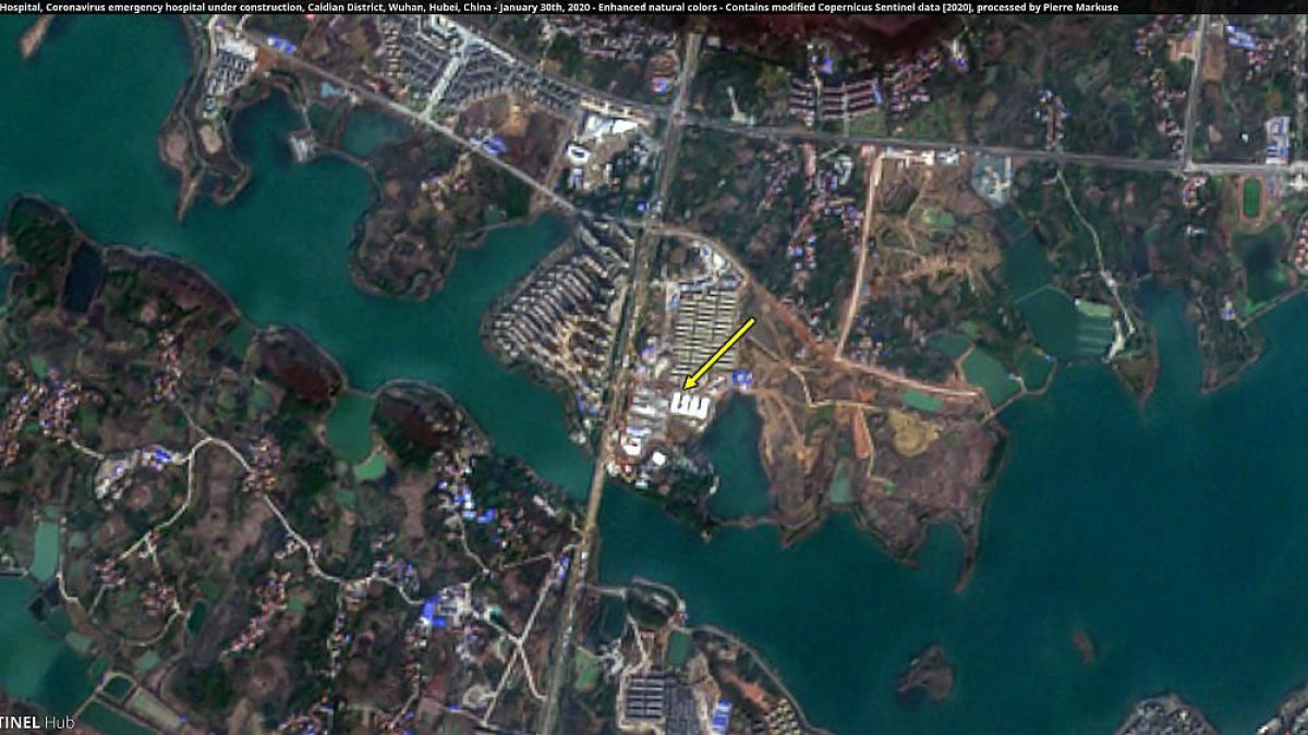 Спутниковый снимок строящейся больницы в Ухани. 