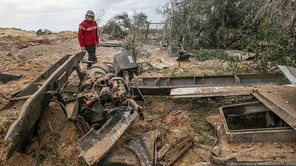 بعد إطلاق صواريخ من غزة...اسرائيل تقصف أهدافا لحماس بعد إطلاق صواريخ من غزة...اسرائيل تقصف أهدافا لحماس